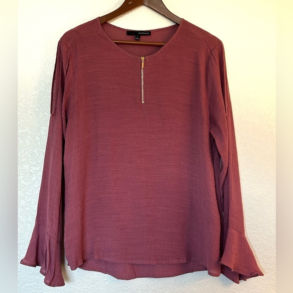 Harve Bernard - Women’s Flare top Large